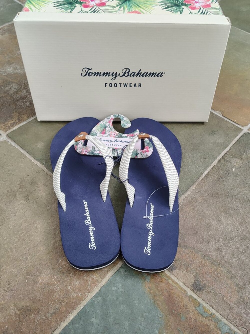 New Tommy Bahama Slippers Sandals Flip Flop